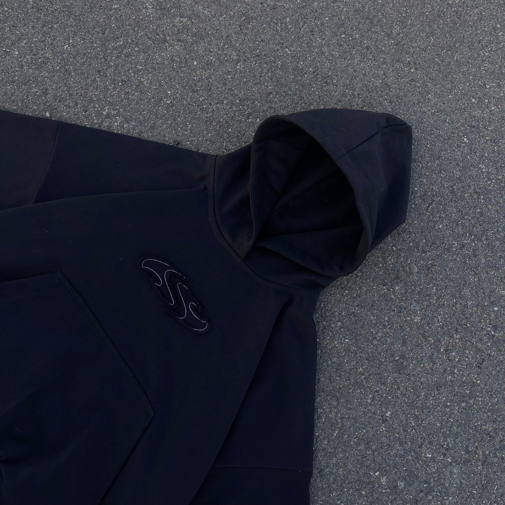 POLERON NEGRO - BOXY FIT
